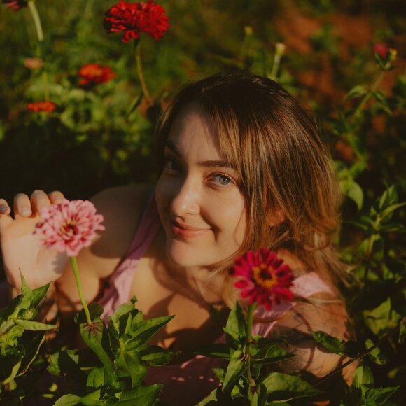 Meet your Posher, Abby - Picture 1 of 1